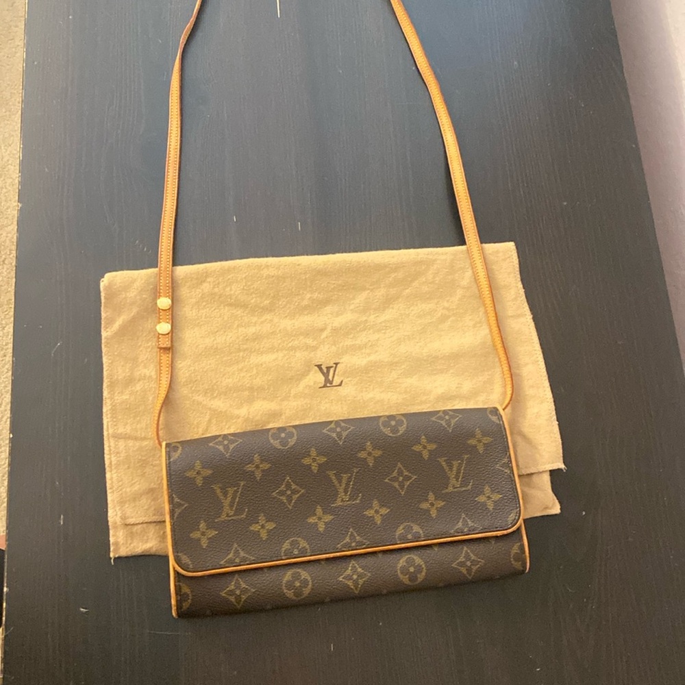 Louis Vuitton pochette twin gm monogram bag